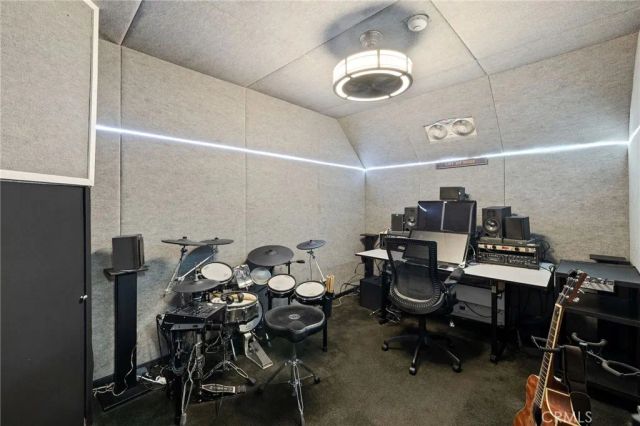 231 N Broadway 3, Redondo Beach, CA 90277