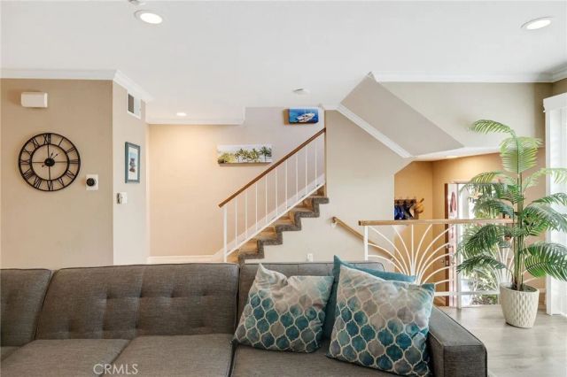 231 N Broadway 3, Redondo Beach, CA 90277