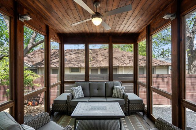 1809 Eva ST, Austin, TX 78704