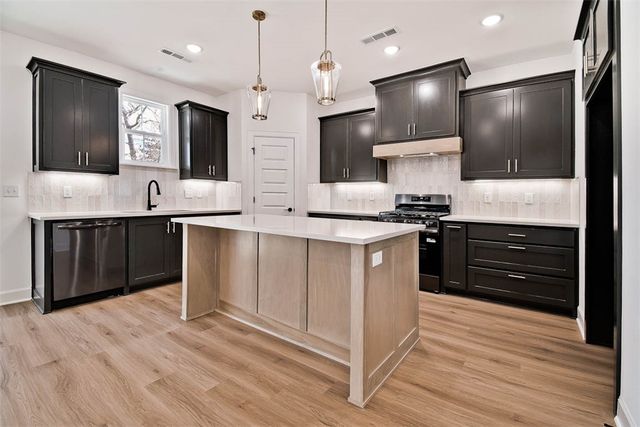 217 Kinross, Bella Vista, AR 72715