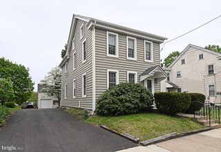 15 S MAIN ST, Perkasie, PA 18944