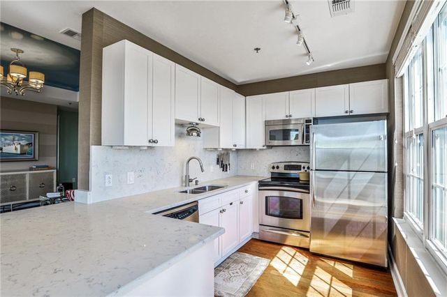 325 E Paces Ferry NE Road 1105, Atlanta, GA 30305