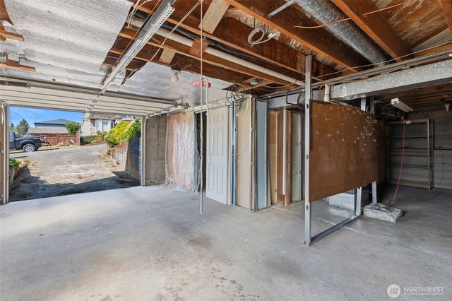 1013 N 33rd Place, Renton, WA 98056