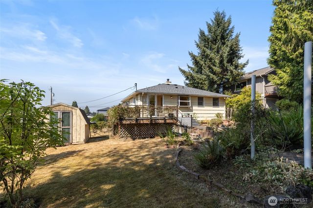 1013 N 33rd Place, Renton, WA 98056
