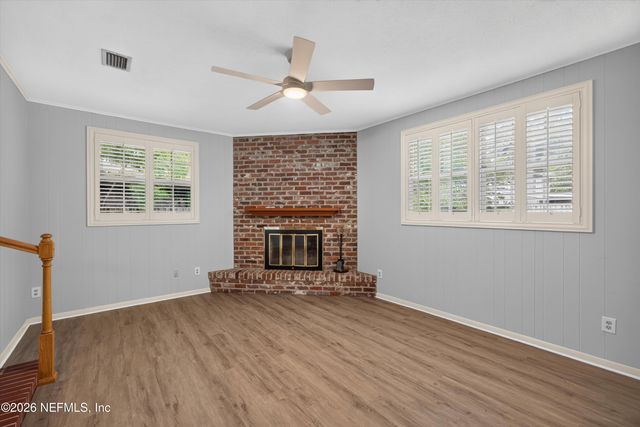 1834 MEMORY Lane, Jacksonville, FL 32210