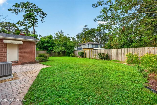 1834 MEMORY Lane, Jacksonville, FL 32210
