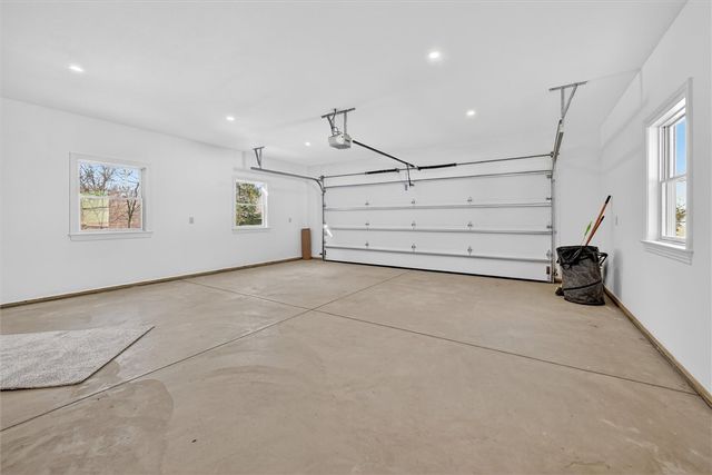 392 Stuber Rd, New Brighton, PA 15066