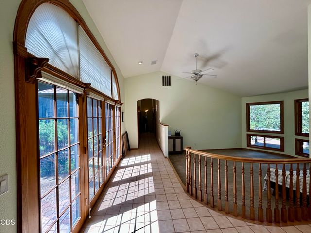 840 Shadow Hills Drive, Grants Pass, OR 97526