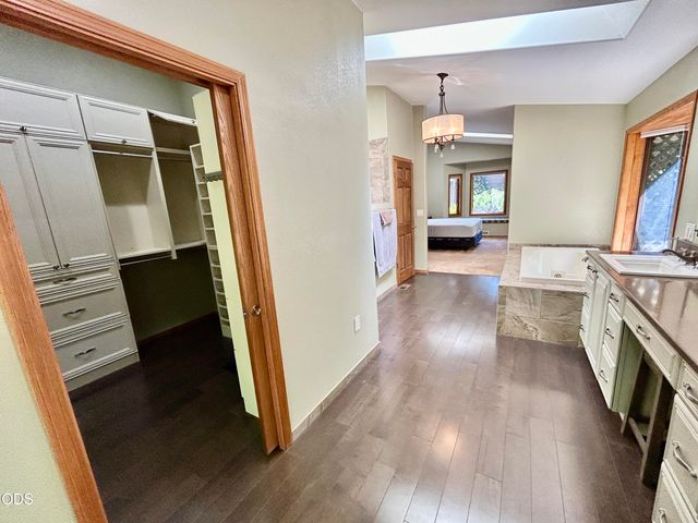 840 Shadow Hills Drive, Grants Pass, OR 97526
