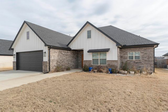 115 Corniche Lane, Maumelle, AR 72113