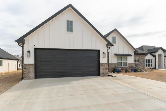 115 Corniche Lane, Maumelle, AR 72113