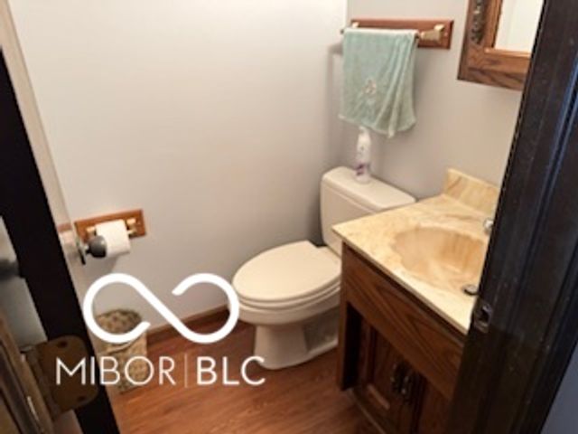 8835 Winding Ridge Road, Indianapolis, IN 46217