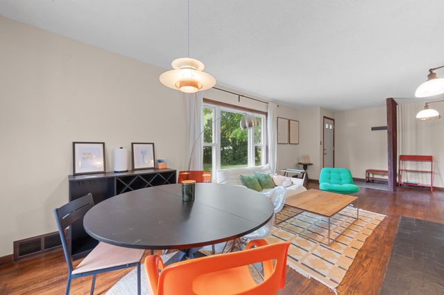 3894 Jennings Drive, City Of Troy, MI 48083