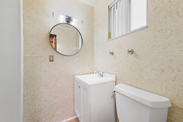 3894 Jennings Drive, City Of Troy, MI 48083