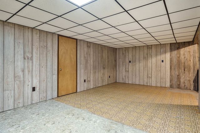 320 E MARSHALL Street, Belvidere, IL 61008