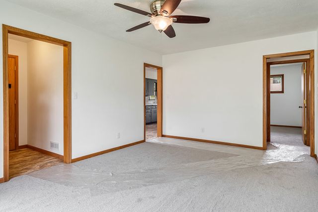 320 E MARSHALL Street, Belvidere, IL 61008