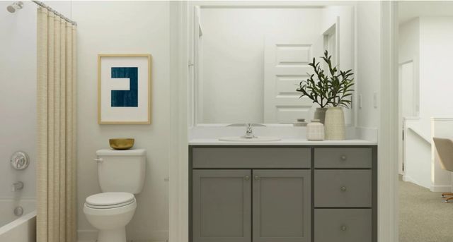 817 Lake Park Cir, Galt, CA 95632