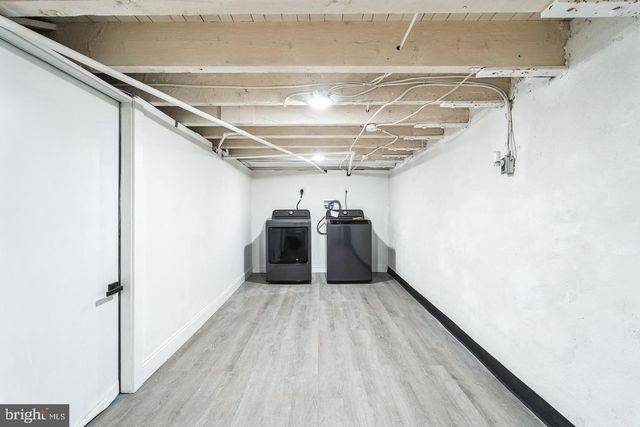 382 MARTIN ST, Philadelphia, PA 19128