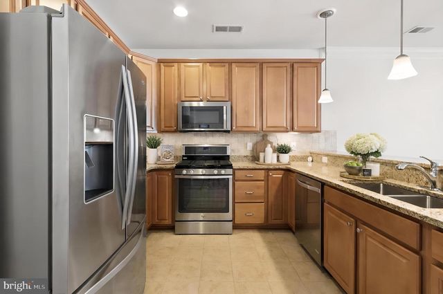 173 HYANNIS PL, Fredericksburg, VA 22406