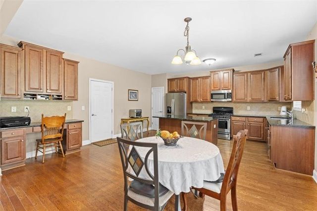 4616 Town Manor Drive, Douglasville, GA 30135