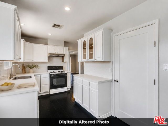 5343 Blanco Way, Culver City, CA 90230