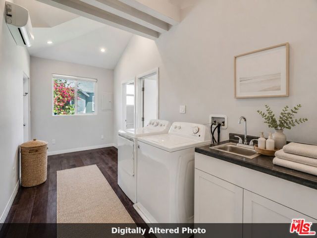 5343 Blanco Way, Culver City, CA 90230