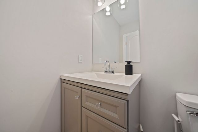 42-A Como Rd, Boston, MA 02136