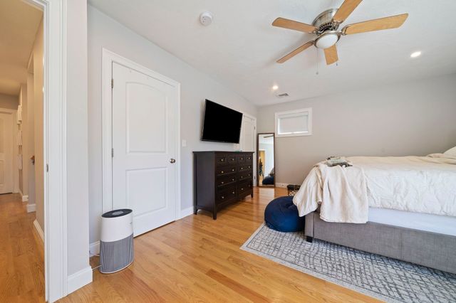 42-A Como Rd, Boston, MA 02136