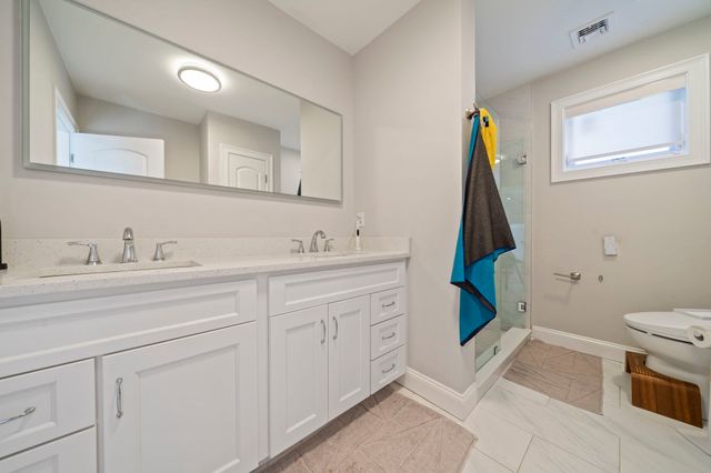 42-A Como Rd, Boston, MA 02136