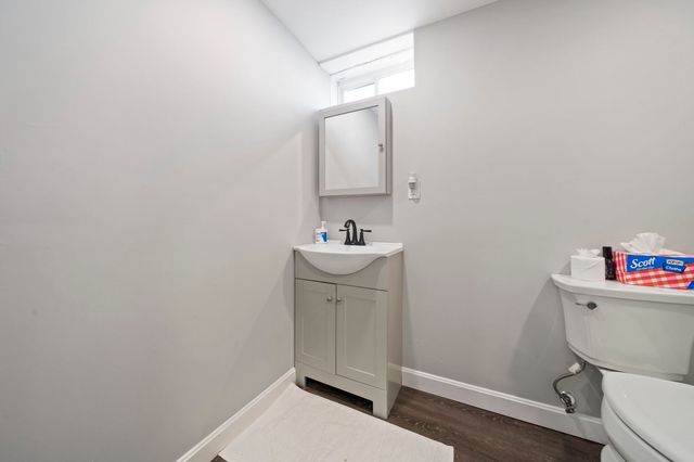 42-A Como Rd, Boston, MA 02136