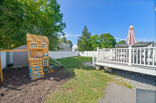 42-A Como Rd, Boston, MA 02136