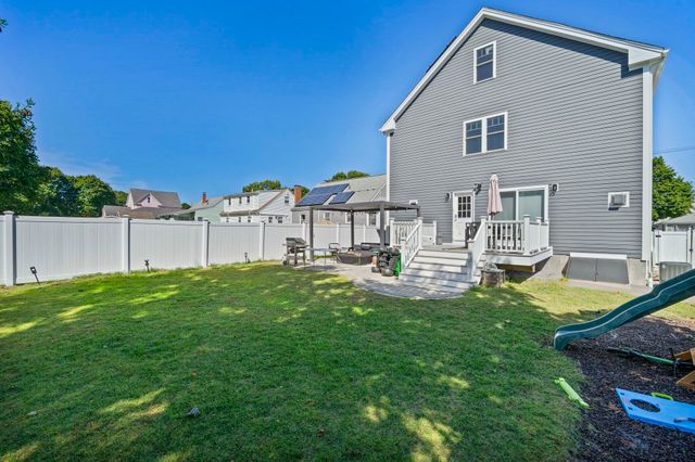 42-A Como Rd, Boston, MA 02136