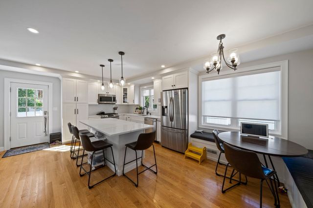 42-A Como Rd, Boston, MA 02136