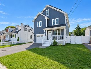 42-A Como Rd, Boston, MA 02136