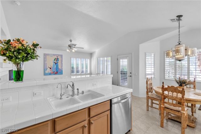 10248 Amber Hue Lane, Las Vegas, NV 89144