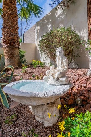 10248 Amber Hue Lane, Las Vegas, NV 89144
