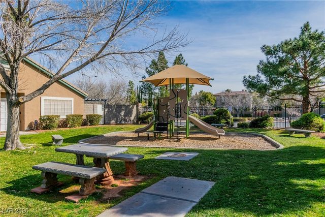 10248 Amber Hue Lane, Las Vegas, NV 89144