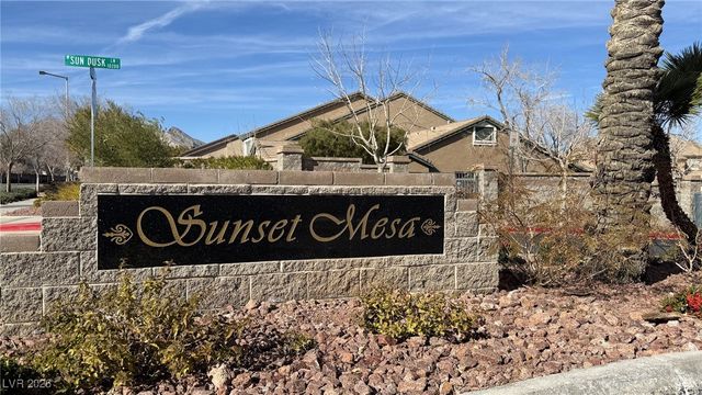 10248 Amber Hue Lane, Las Vegas, NV 89144