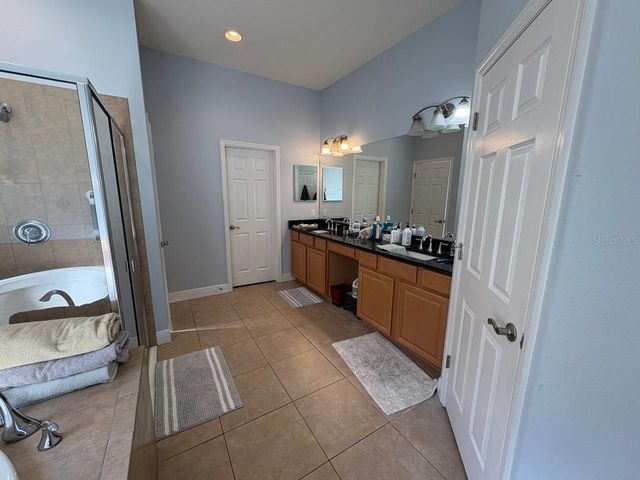 3654 SUMMERWIND CIRCLE, Bradenton, FL 34209