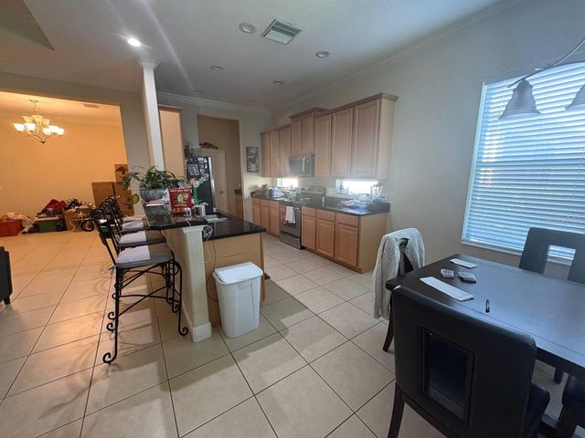 3654 SUMMERWIND CIRCLE, Bradenton, FL 34209