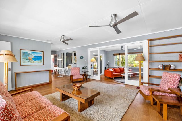 1199 Freitas Pl, Makawao, HI 96768