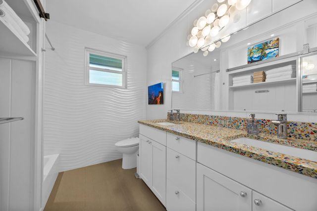 1199 Freitas Pl, Makawao, HI 96768