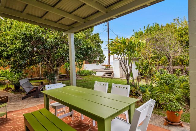 1199 Freitas Pl, Makawao, HI 96768