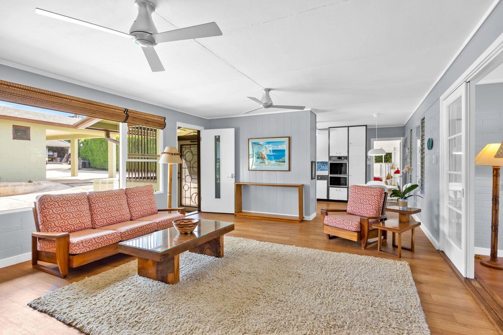 1199 Freitas Pl, Makawao, HI 96768
