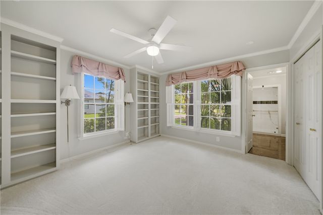 308 Brookside Drive E, Bryan, TX 77801