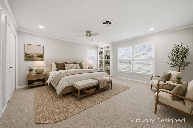 308 Brookside Drive E, Bryan, TX 77801