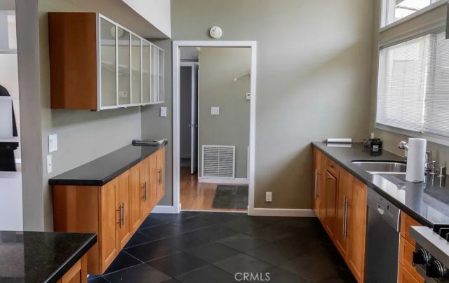 475 Cliff, Pasadena, CA 91107