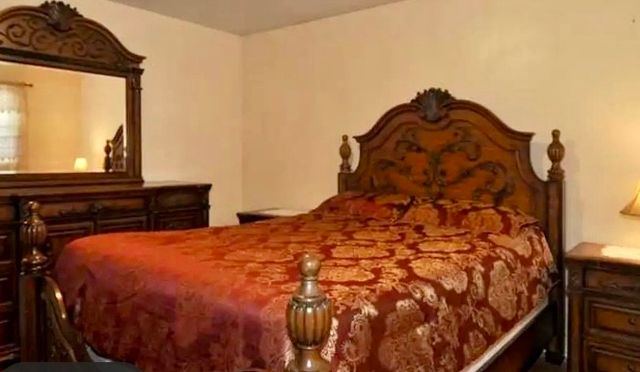 29 Woodbine Street 6, Pawtucket, RI 02860