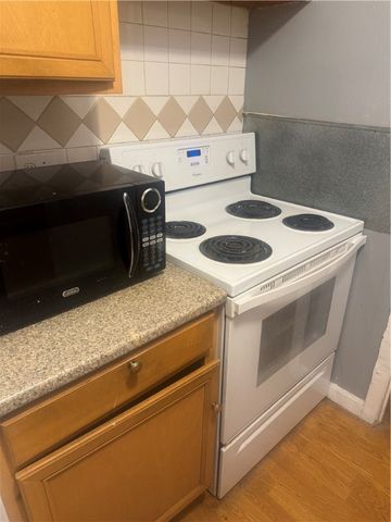 29 Woodbine Street 6, Pawtucket, RI 02860