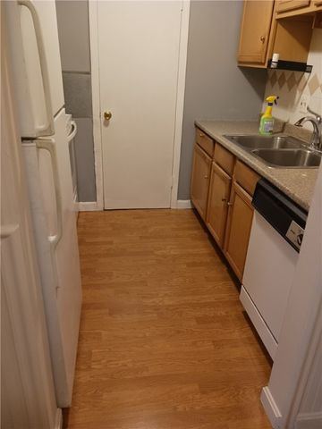 29 Woodbine Street 6, Pawtucket, RI 02860